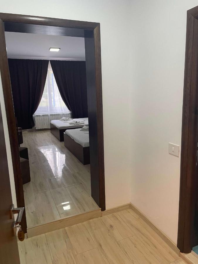 Vila Regal Mamaia Exteriör bild