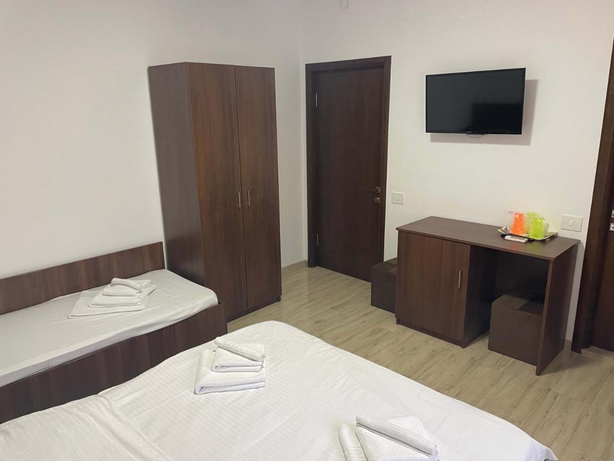 Vila Regal Mamaia Exteriör bild