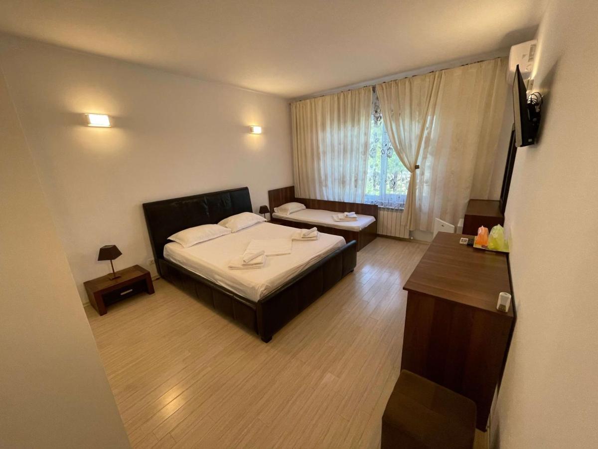 Vila Regal Mamaia Exteriör bild
