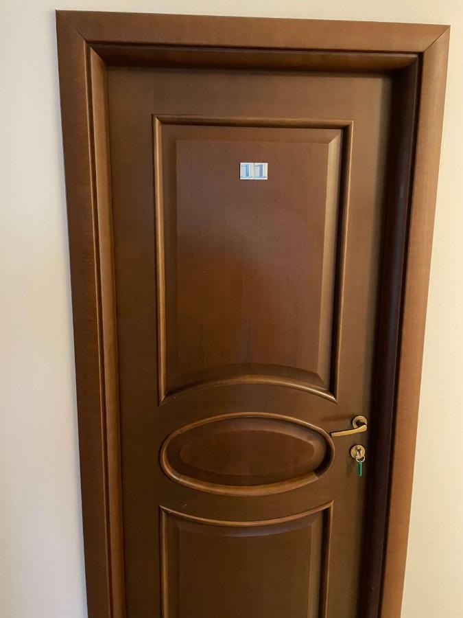 Vila Regal Mamaia Exteriör bild