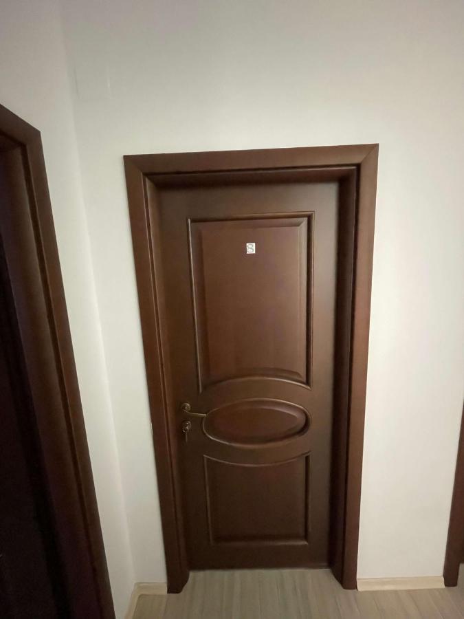 Vila Regal Mamaia Exteriör bild