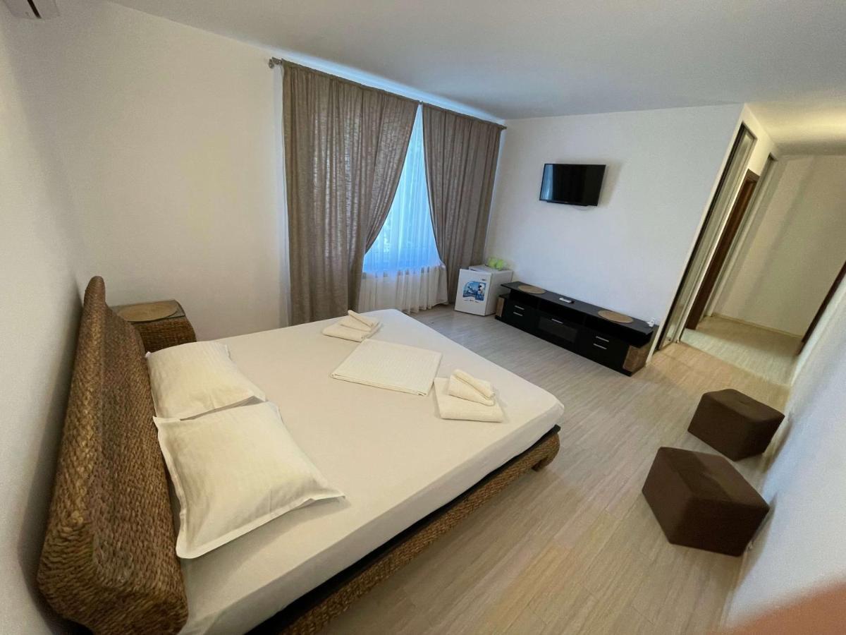 Vila Regal Mamaia Exteriör bild